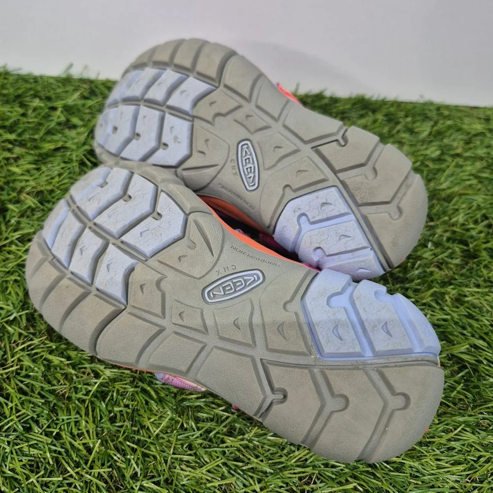 Keen Seacamp II CNX Kids Size 12 Pink Multi Color Sport Sandals 1016427